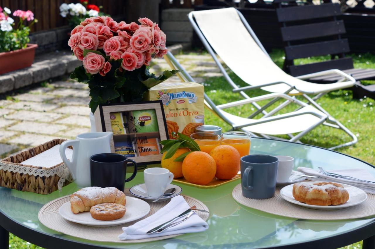 Sara's Sweet Corner Bed and Breakfast Meta Buitenkant foto